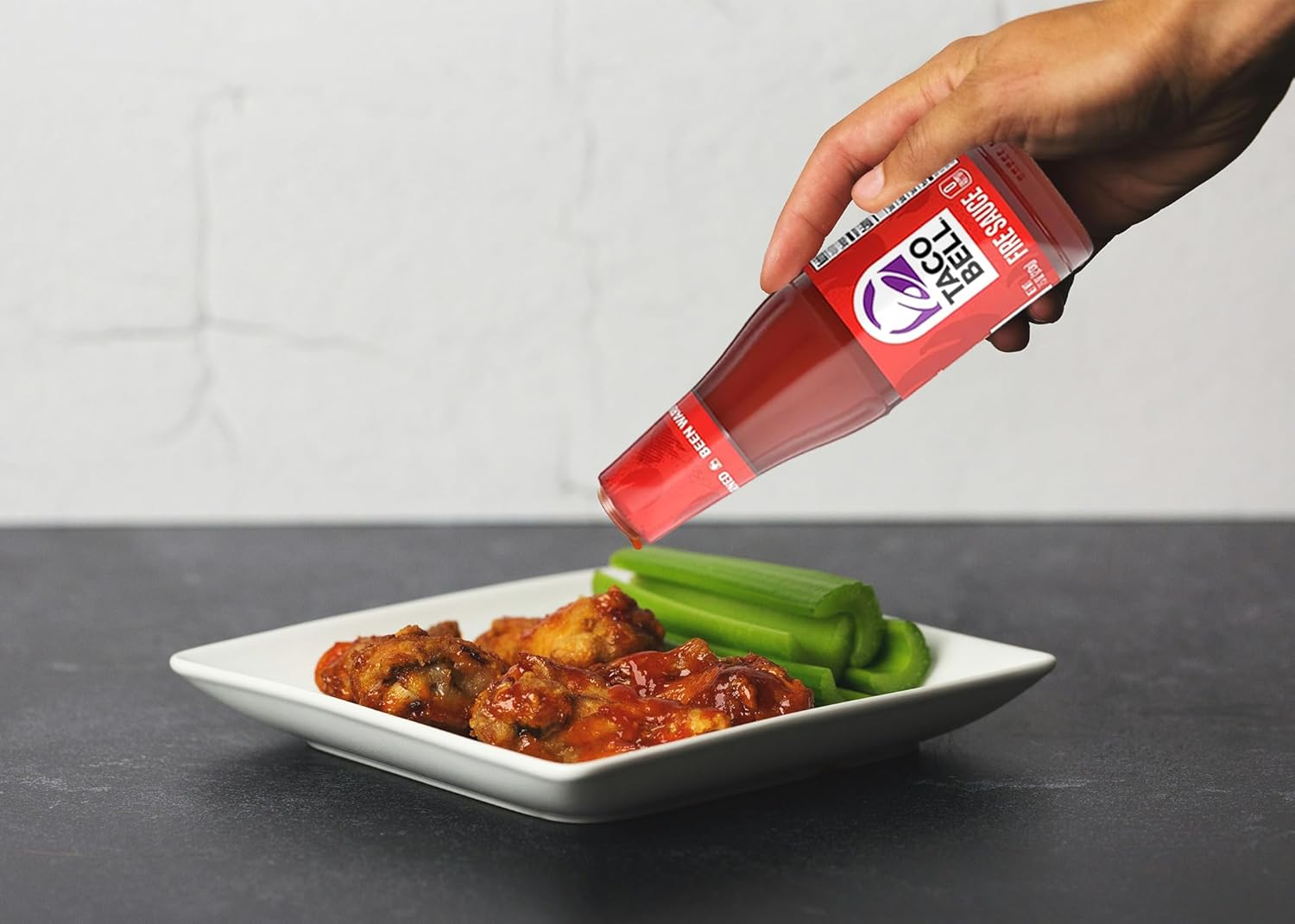 Taco Bell Fire Sauce 7.5 oz Bottles (Pack of 2) O65356