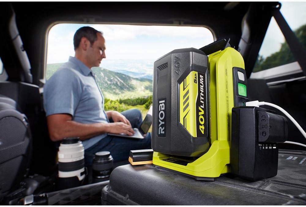 RYOBI RYi300BG 300-Watt Inverter for 40-Volt Battery P5695
