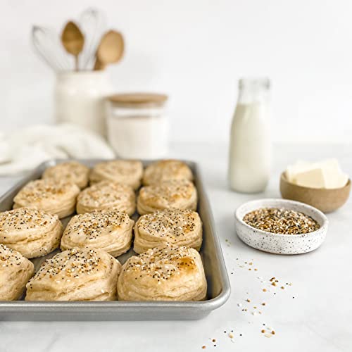 USA Pan Half Sheet Pan, Warp Resistant Nonstick Baking Pan L44310