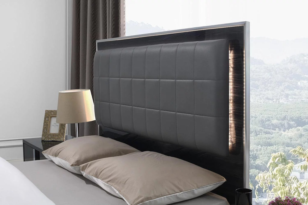 J&M Giulia Queen Bed with LED Light Gloss Grey Finish E809