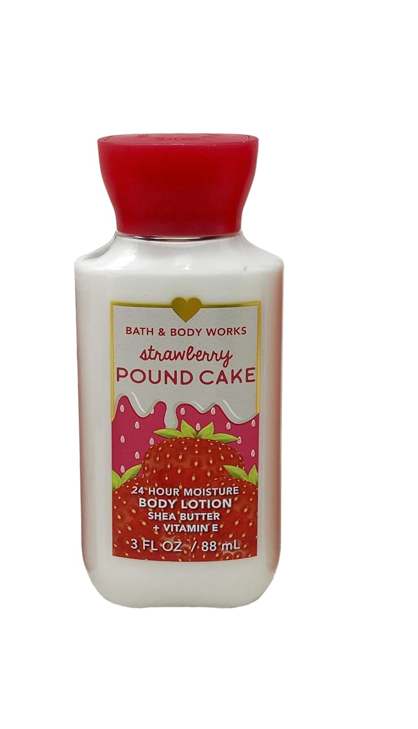 Bath and Body Works Strawberry Pound Cake Mini Gift Set V74667