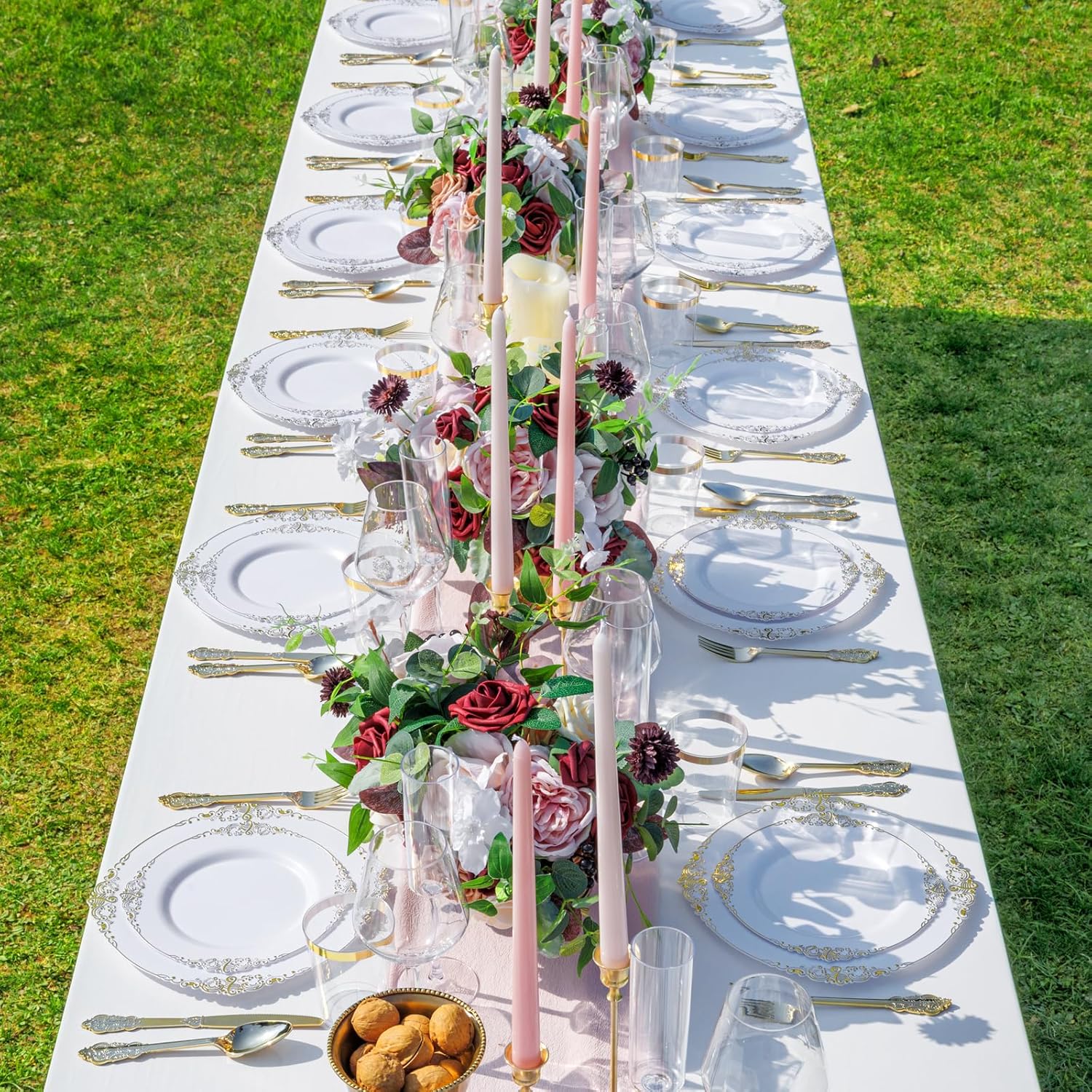 Nervure 350PCS Gold Plastic Dinnerware Set for 50 Guests O829805