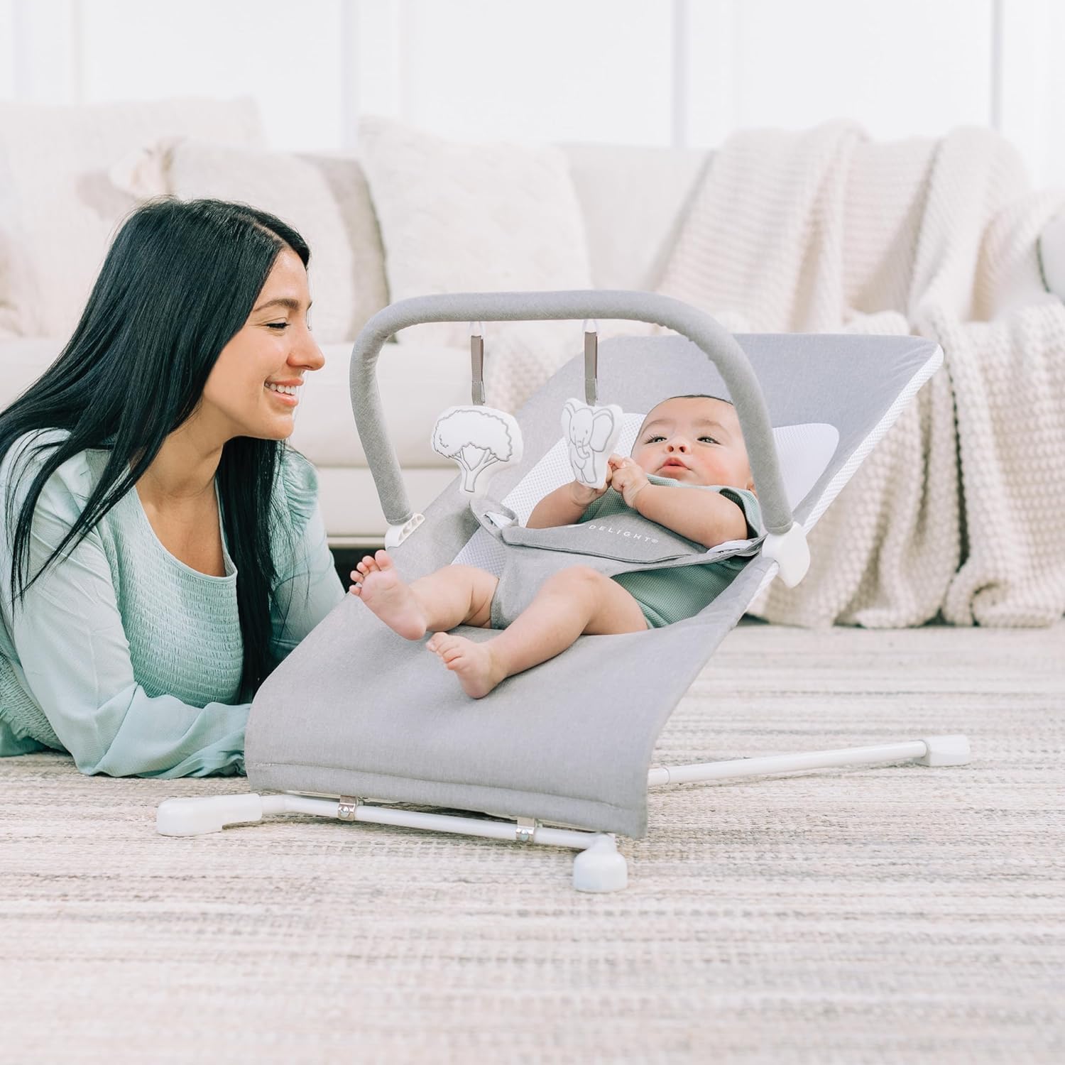 Baby Delight Highland Baby Bouncer Infant 0-6 Months Pebble Grey O29795