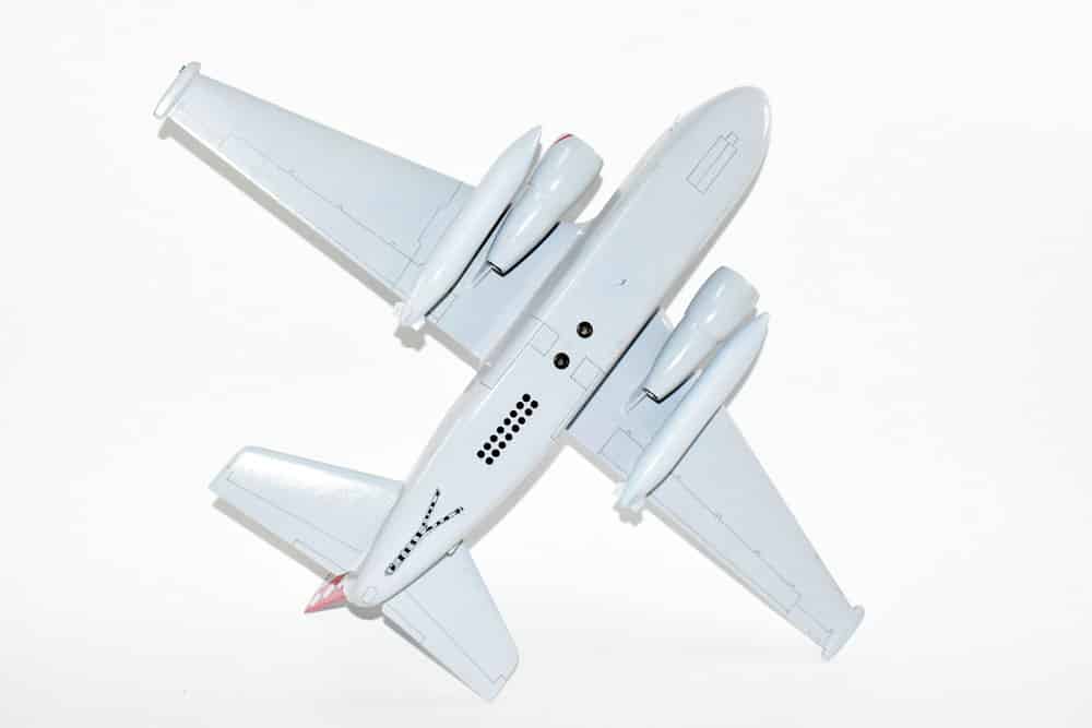Lockheed Martin® S-3B Viking (2000) VS-30 Diamond Cutters Mahogany Model, 1/46th I740120