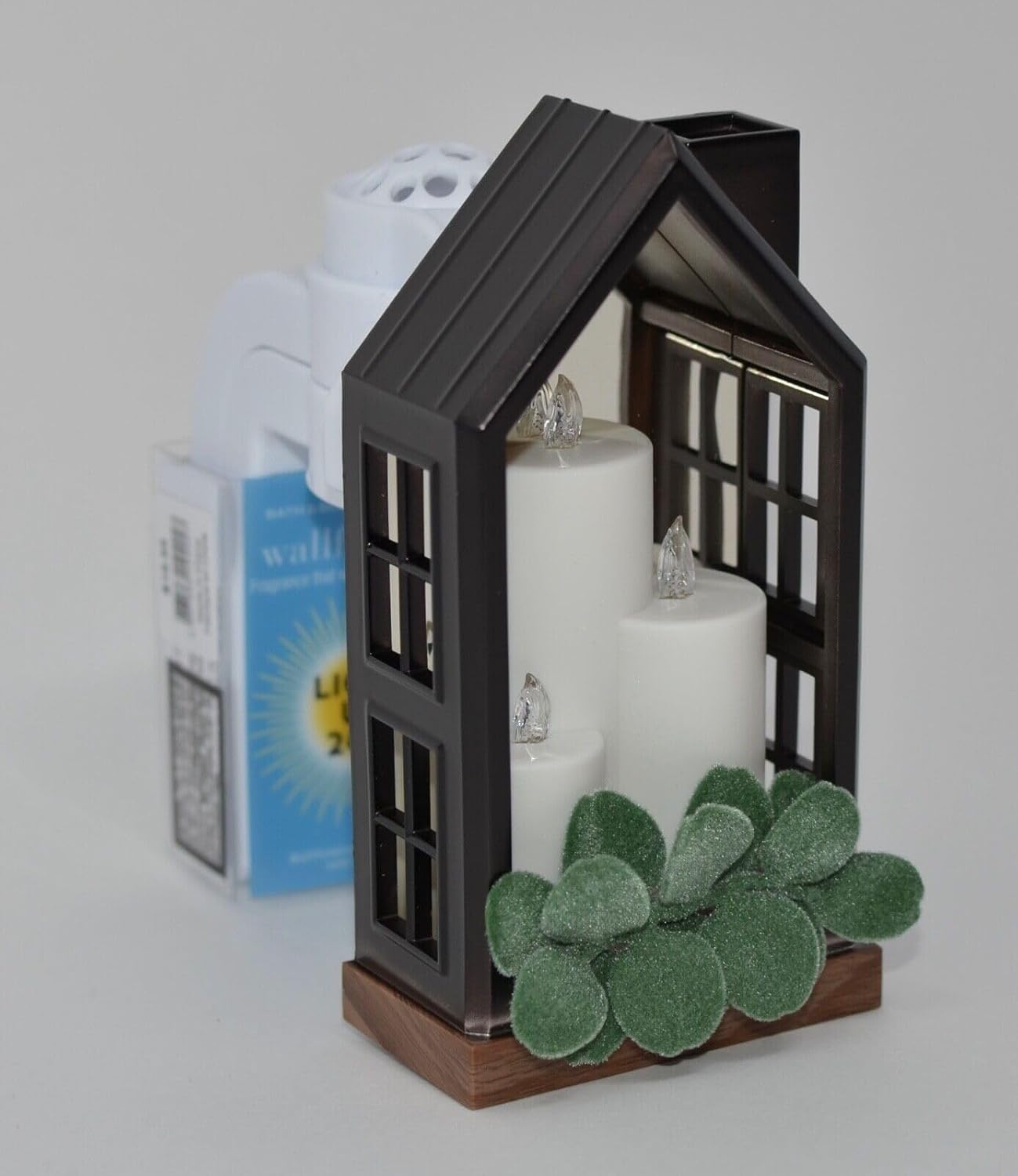 Bath & Body Works Wallflowers Fragrance Plug Nightlight M898