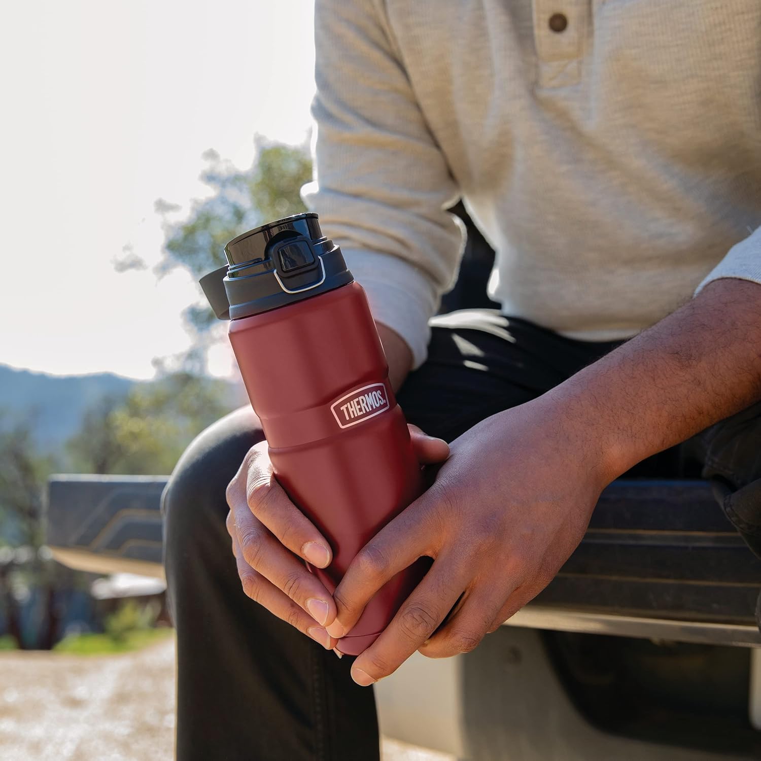 THERMOS Stainless King Vacuum-Insulated Drink Bottle 24 oz H41686
