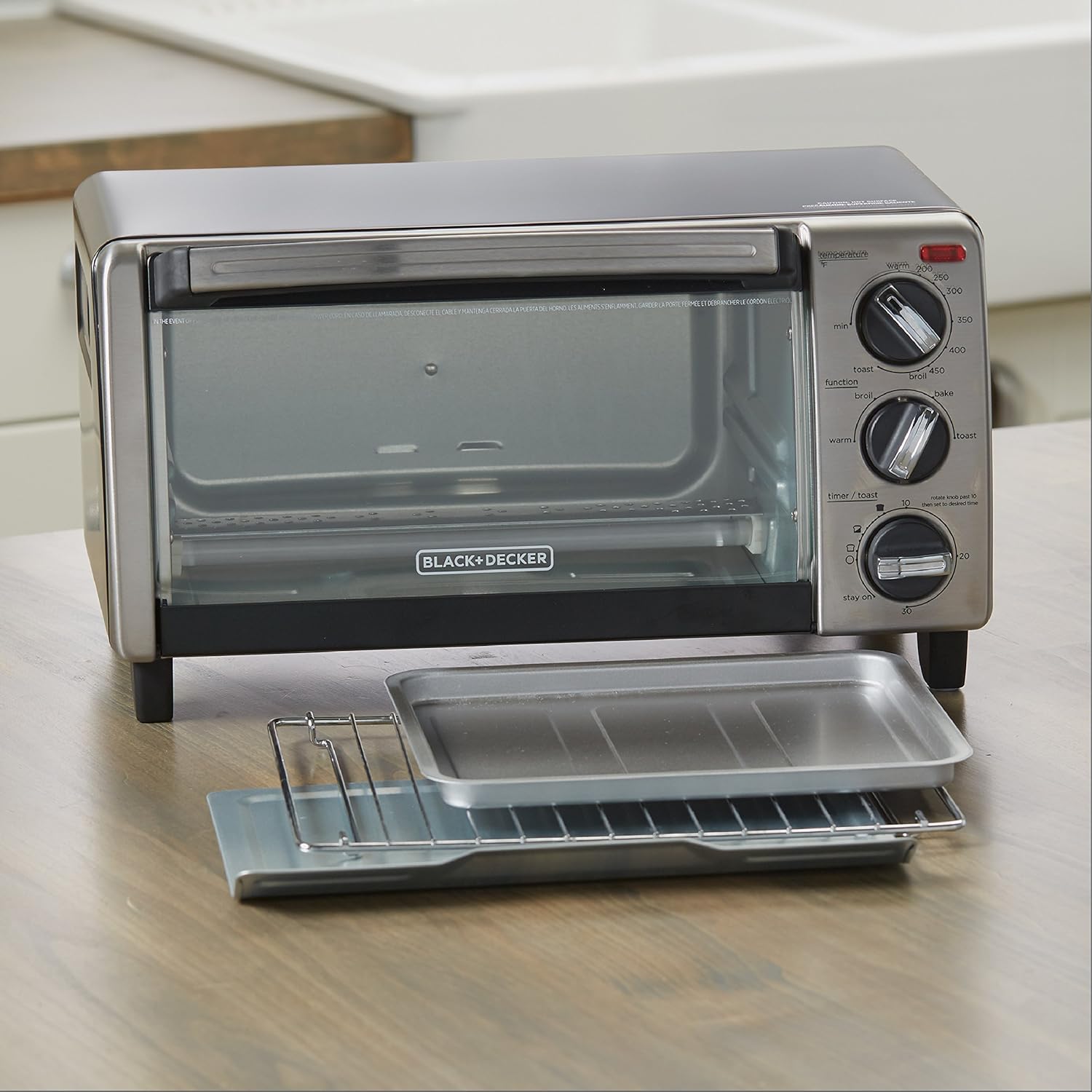 BLACK+DECKER TO1750SB 4-Slice Toaster Oven, Stainless Steel S86551