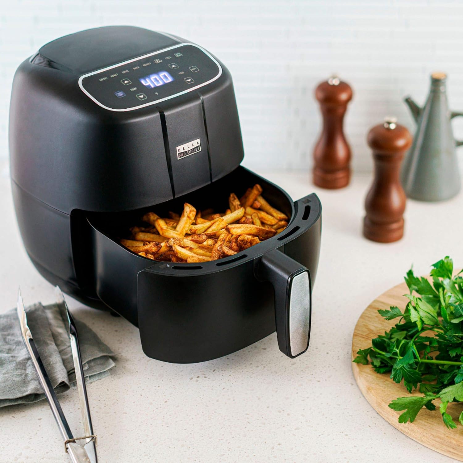 Bella Pro Series 4-qt. Touchscreen Air Fryer Black Matte S9899